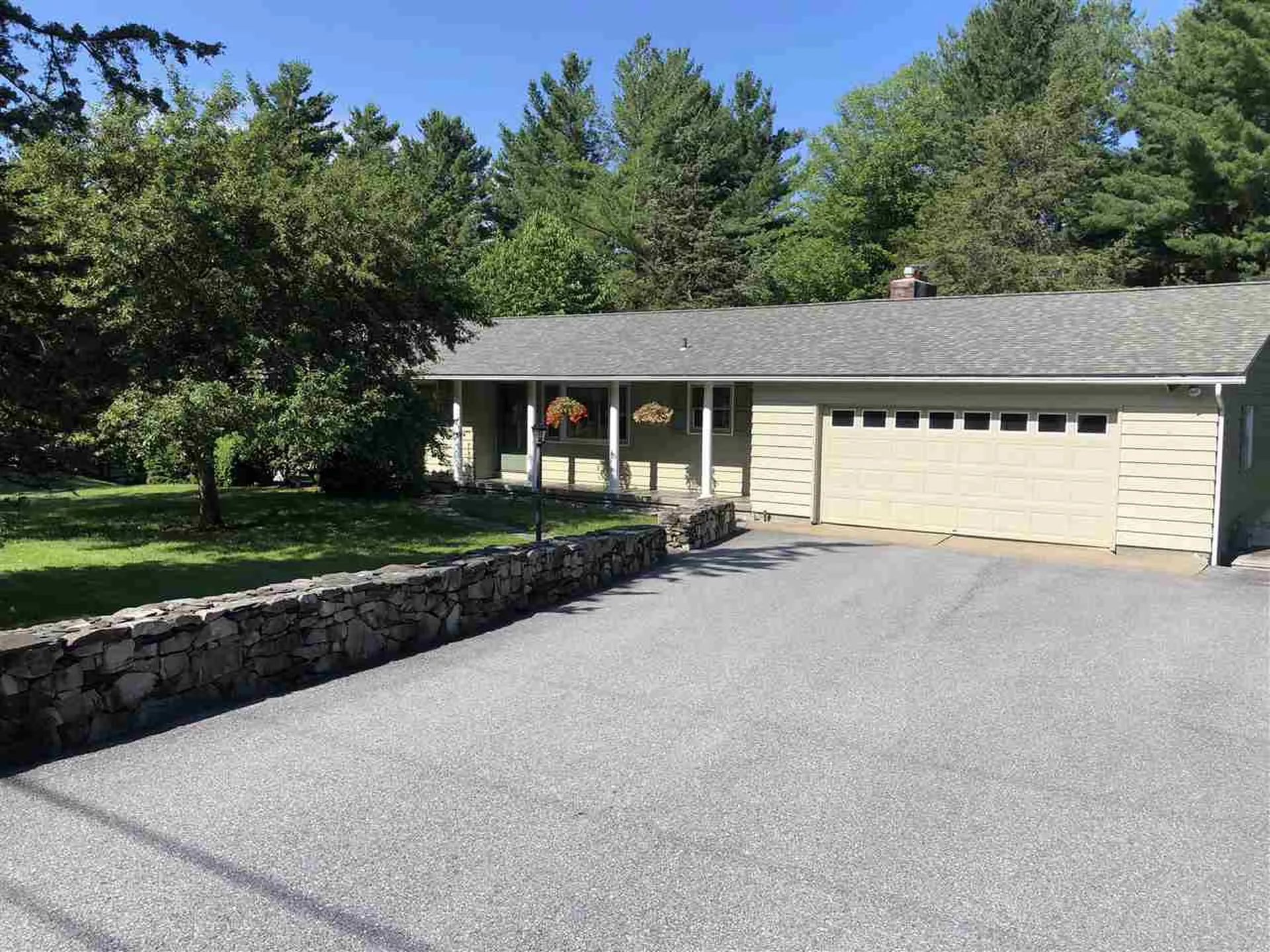 196 Pinehurst Drive Shelburne VT 05482