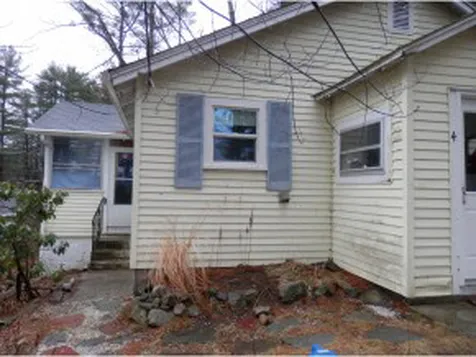 4 Oak Street Windham NH 03087