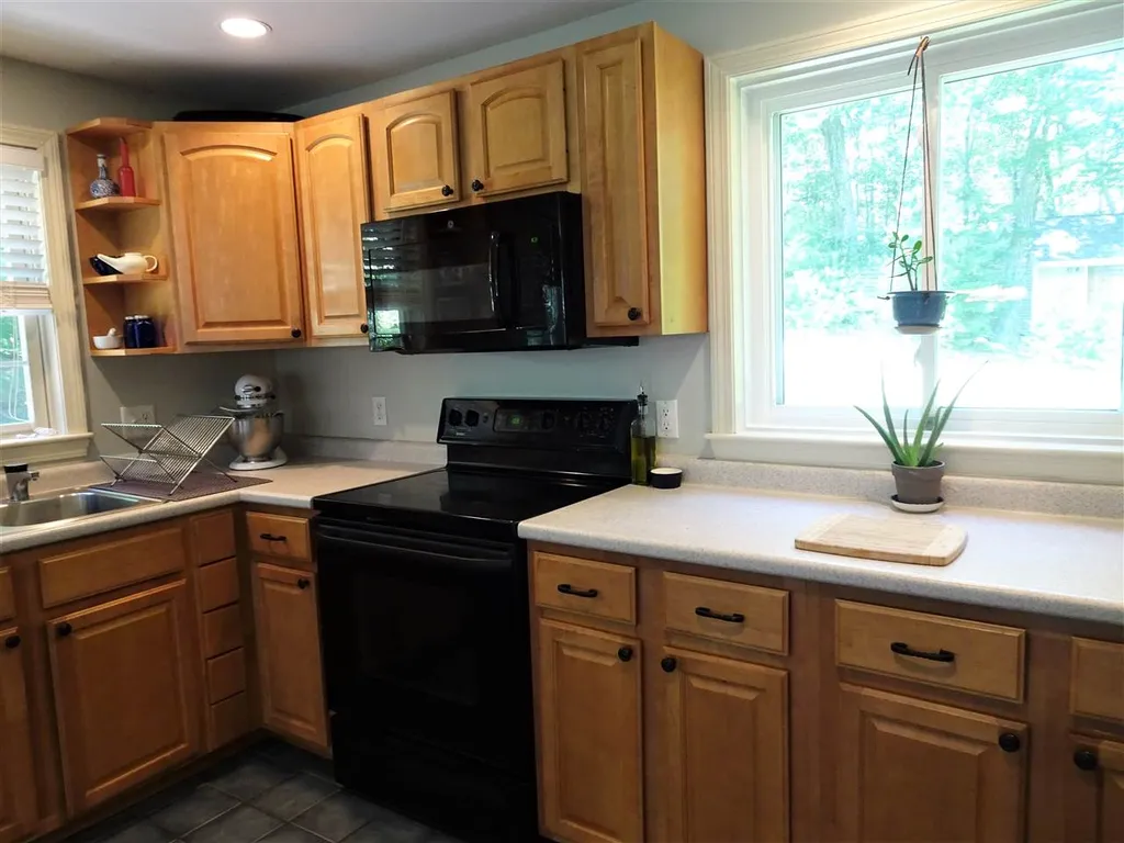 275 Swain Road Barrington NH 03825