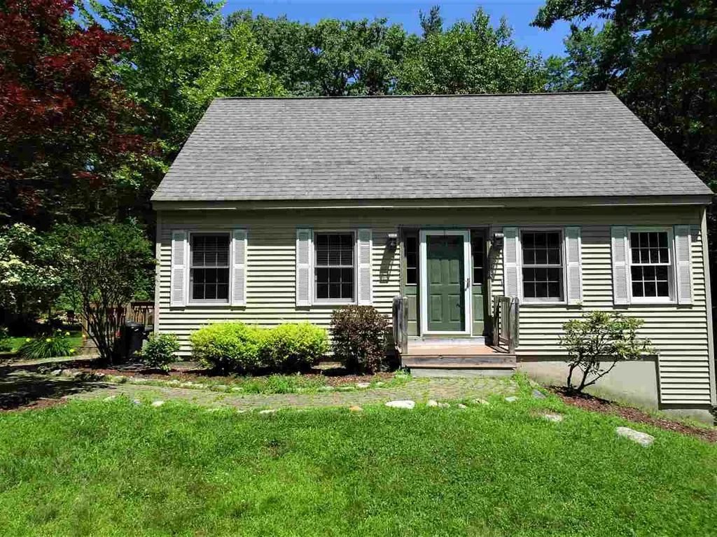 275 Swain Road Barrington NH 03825