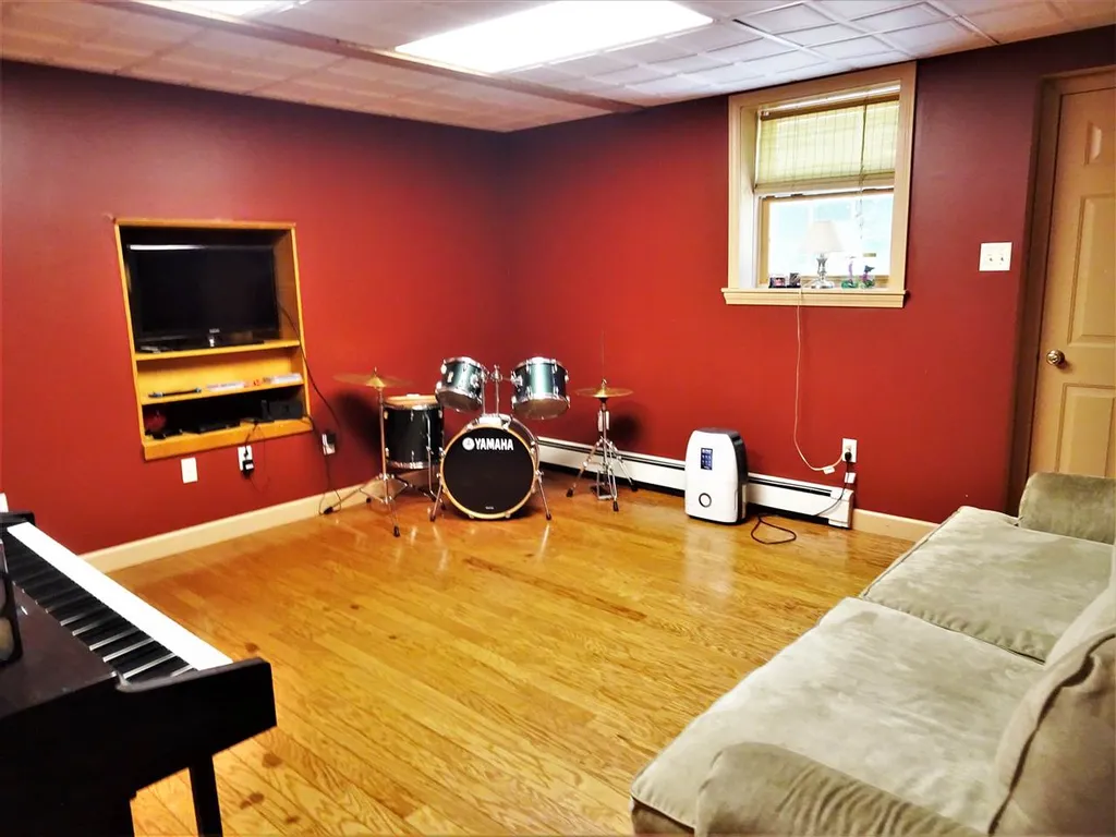275 Swain Road Barrington NH 03825