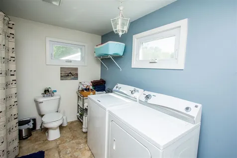 24 Moccasin Avenue Grand Isle VT 05458