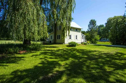 24 Moccasin Avenue Grand Isle VT 05458