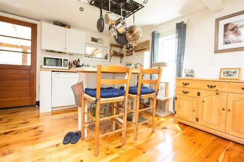 24 Moccasin Avenue Grand Isle VT 05458