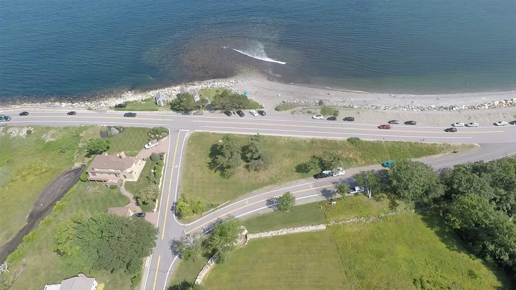 85 Causeway Road Rye NH 03870