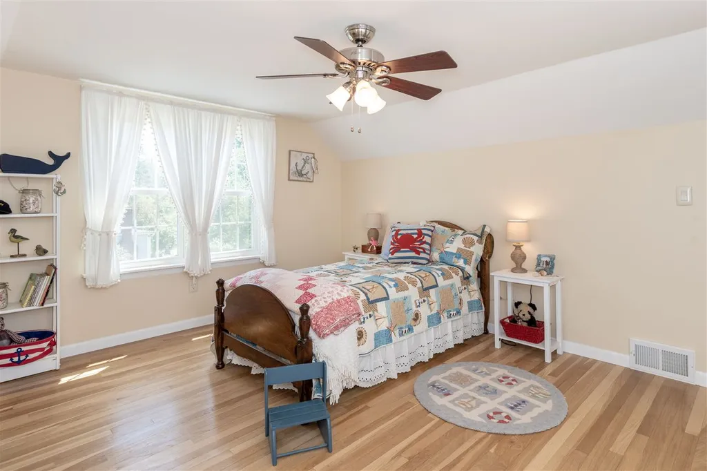 60 New Hampton Road Franklin NH 03235