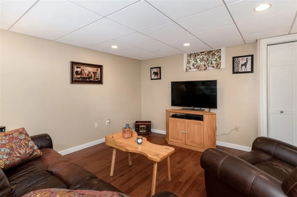 60 New Hampton Road Franklin NH 03235