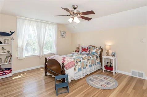60 New Hampton Road Franklin NH 03235