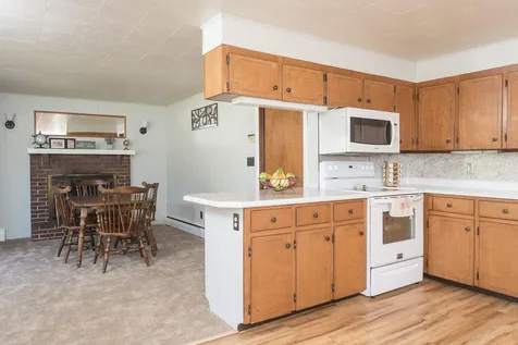 15 Norway Plains Road Rochester NH 03868