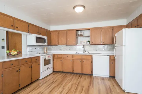 15 Norway Plains Road Rochester NH 03868