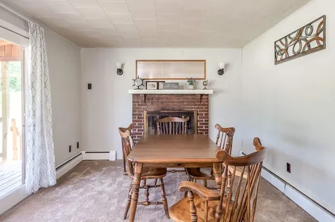 15 Norway Plains Road Rochester NH 03868