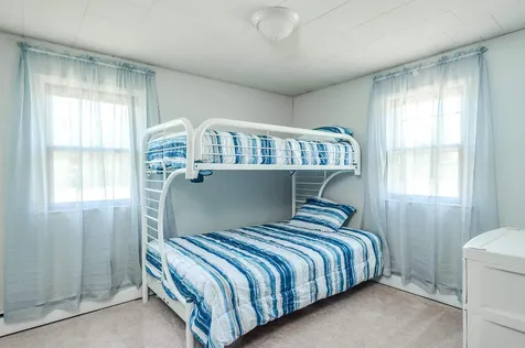 15 Norway Plains Road Rochester NH 03868