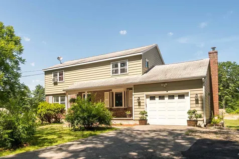 15 Norway Plains Road Rochester NH 03868
