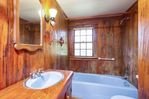 685 Dodge Hill Road Francestown NH 03043