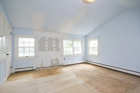 685 Dodge Hill Road Francestown NH 03043