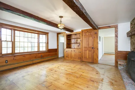 685 Dodge Hill Road Francestown NH 03043
