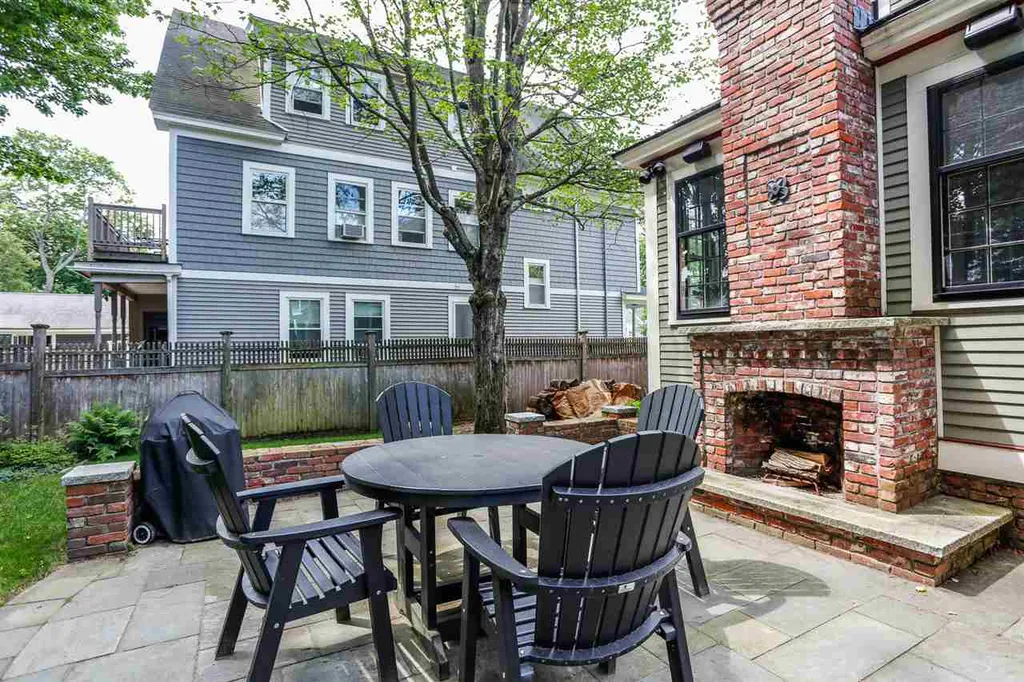 115 North Adams Street Manchester NH 03104