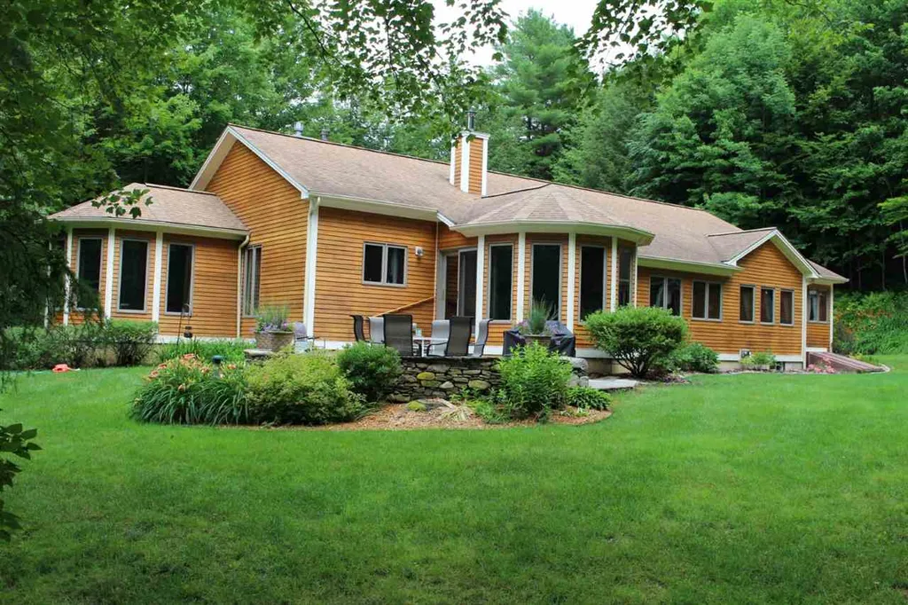 24 Bradley Bow Road Jericho VT 05465