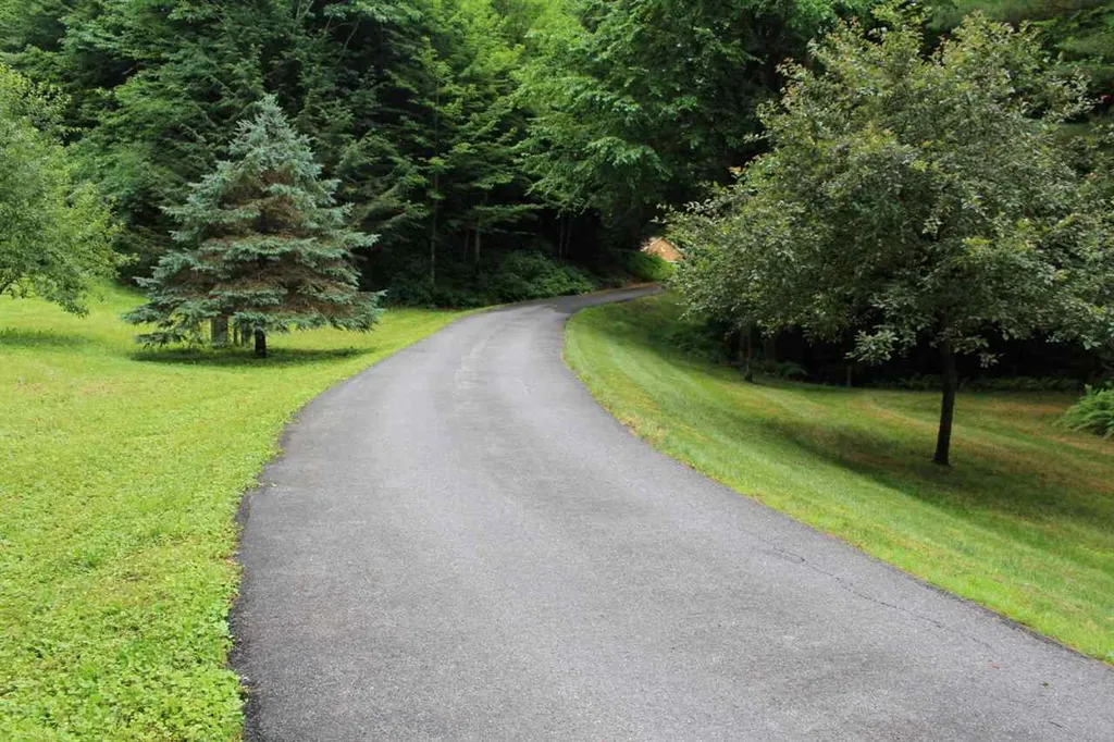 24 Bradley Bow Road Jericho VT 05465