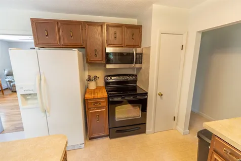 61 Ames Road Campton NH 03223