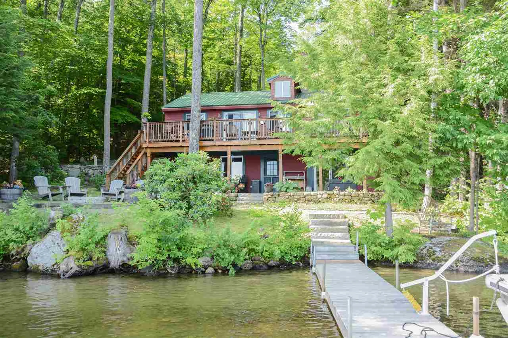 17 Loon Lane Ashland NH 03217