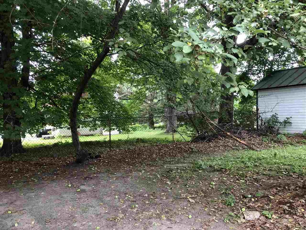 81 Pearl Street Claremont NH 03743