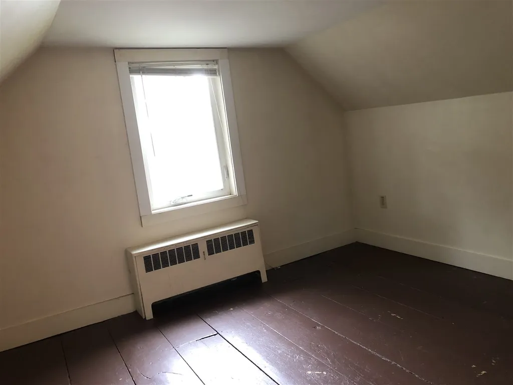 81 Pearl Street Claremont NH 03743
