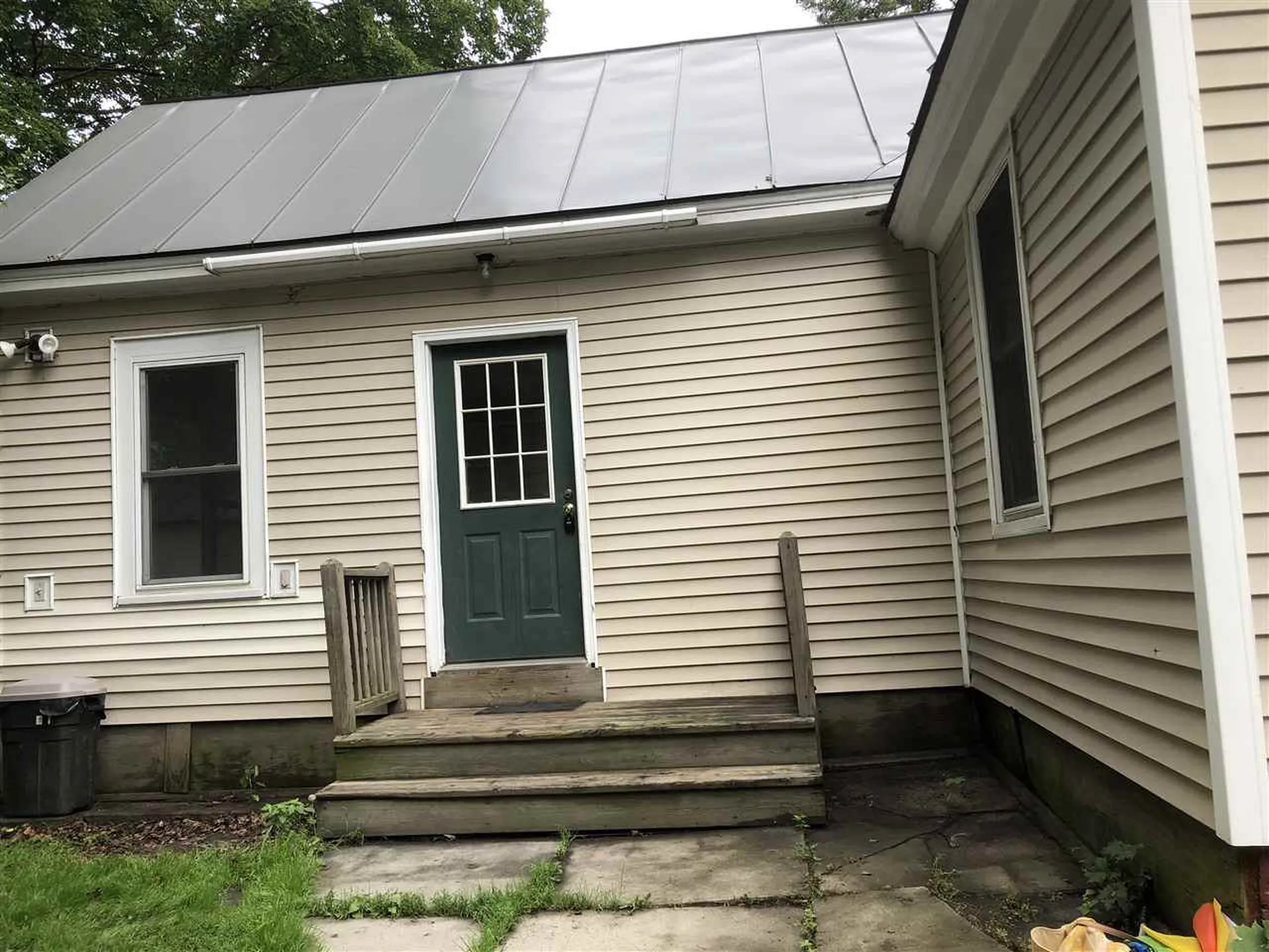 81 Pearl Street Claremont NH 03743