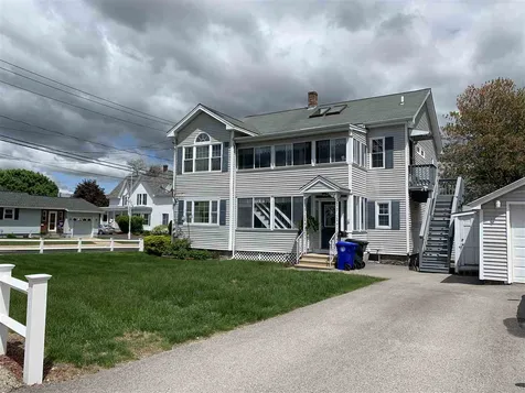 233 Taylor Street Manchester NH 03103
