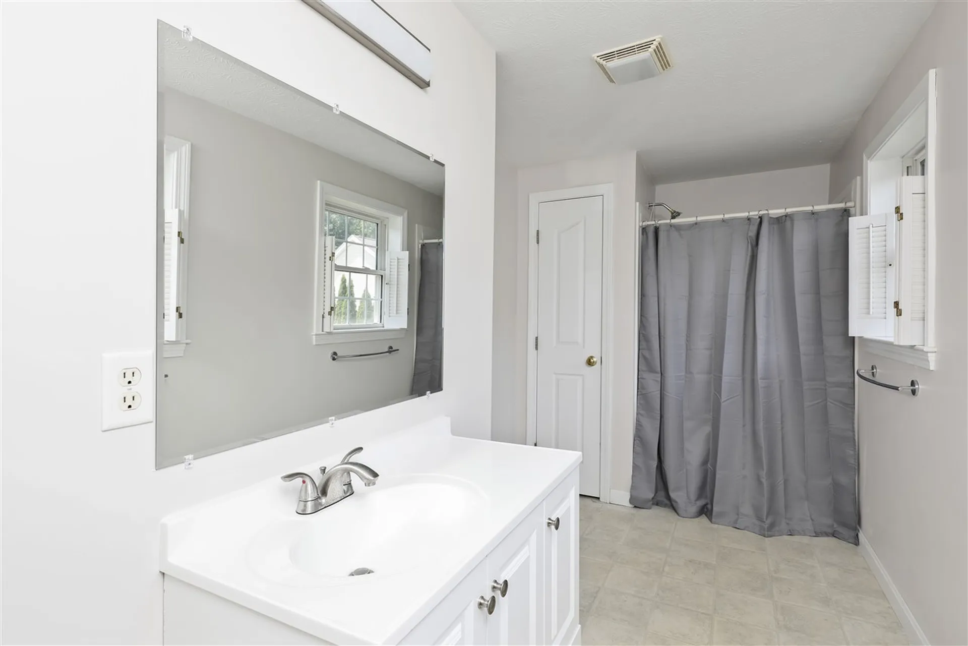 42 Dominique Drive Concord NH 03301