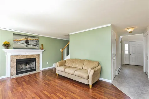 42 Dominique Drive Concord NH 03301