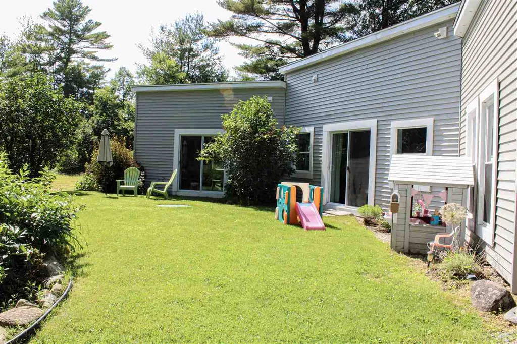 1037 Allen Road Webster NH 03303