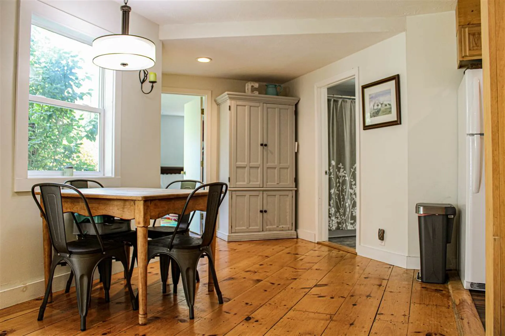 1037 Allen Road Webster NH 03303