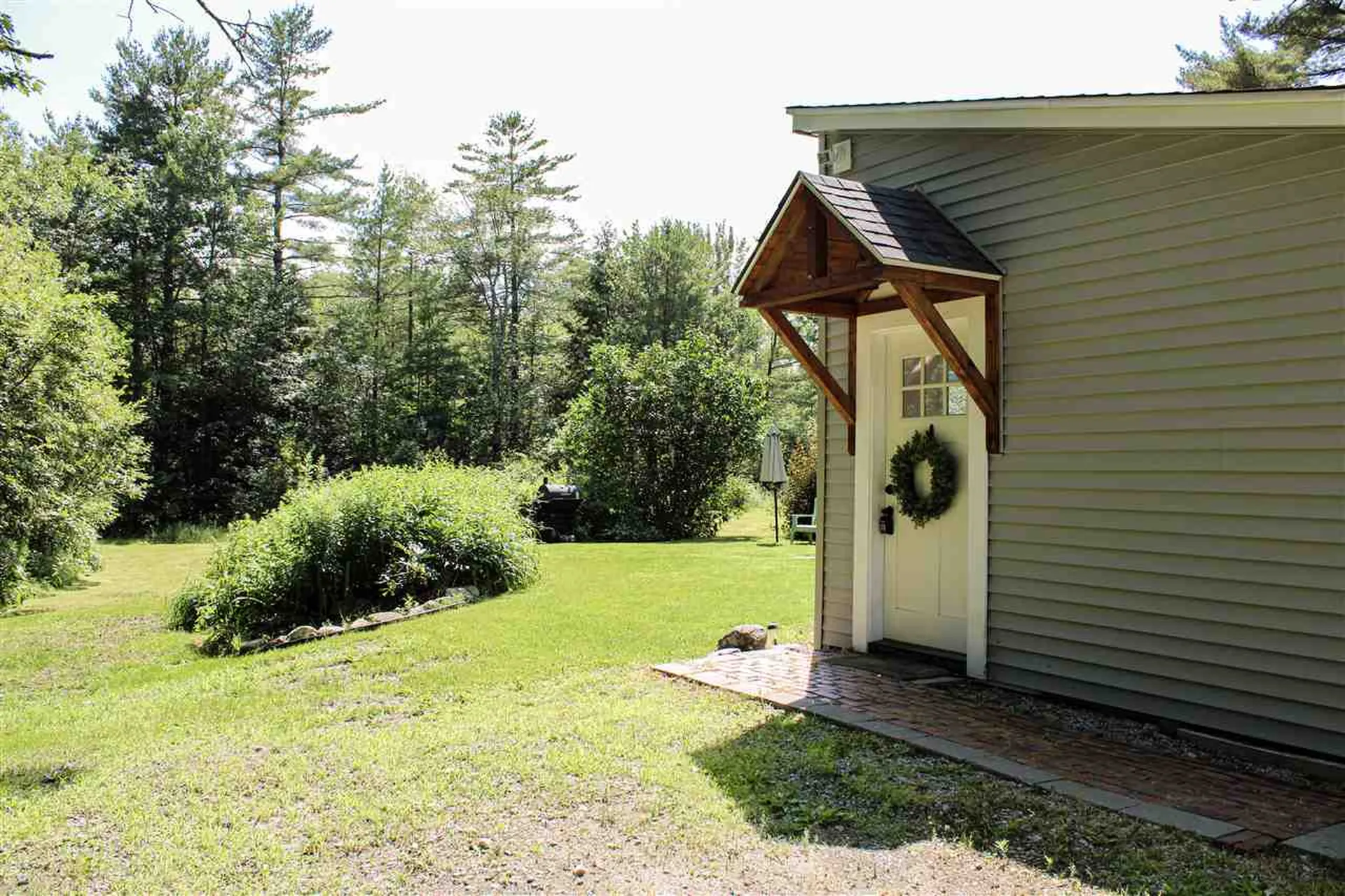 1037 Allen Road Webster NH 03303
