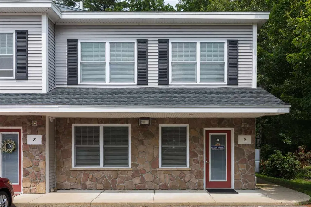 9 Patriot Drive Dover NH 03820