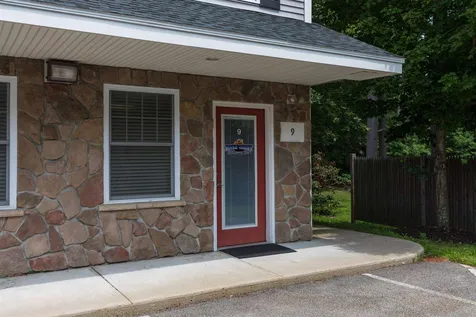 9 Patriot Drive Dover NH 03820