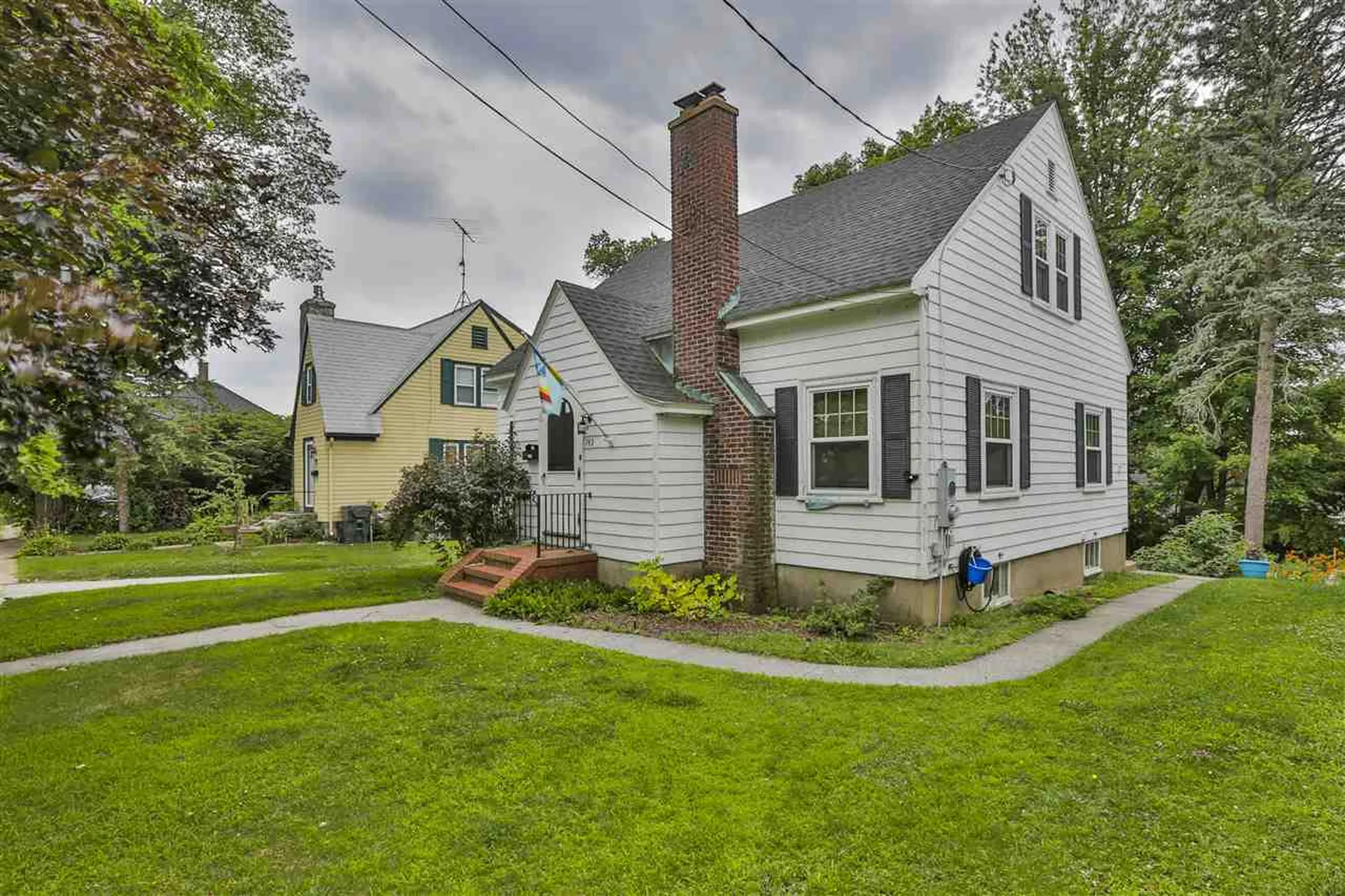 743 Hanover Street Manchester NH 03104