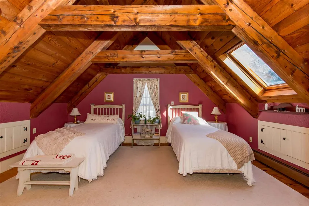 5 Harlans Way Dover NH 03820