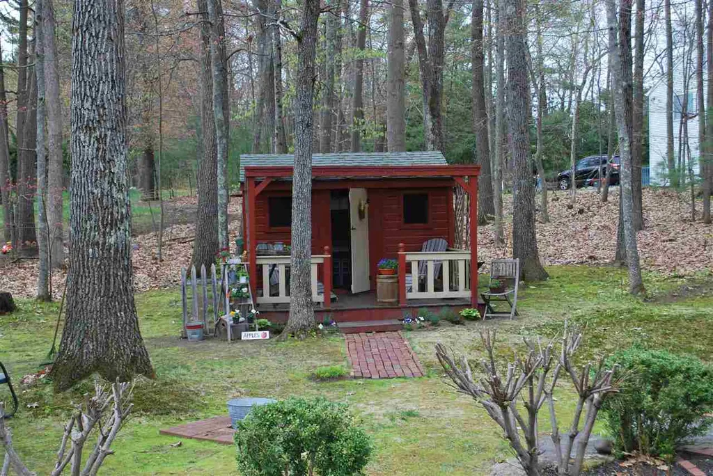 5 Harlans Way Dover NH 03820