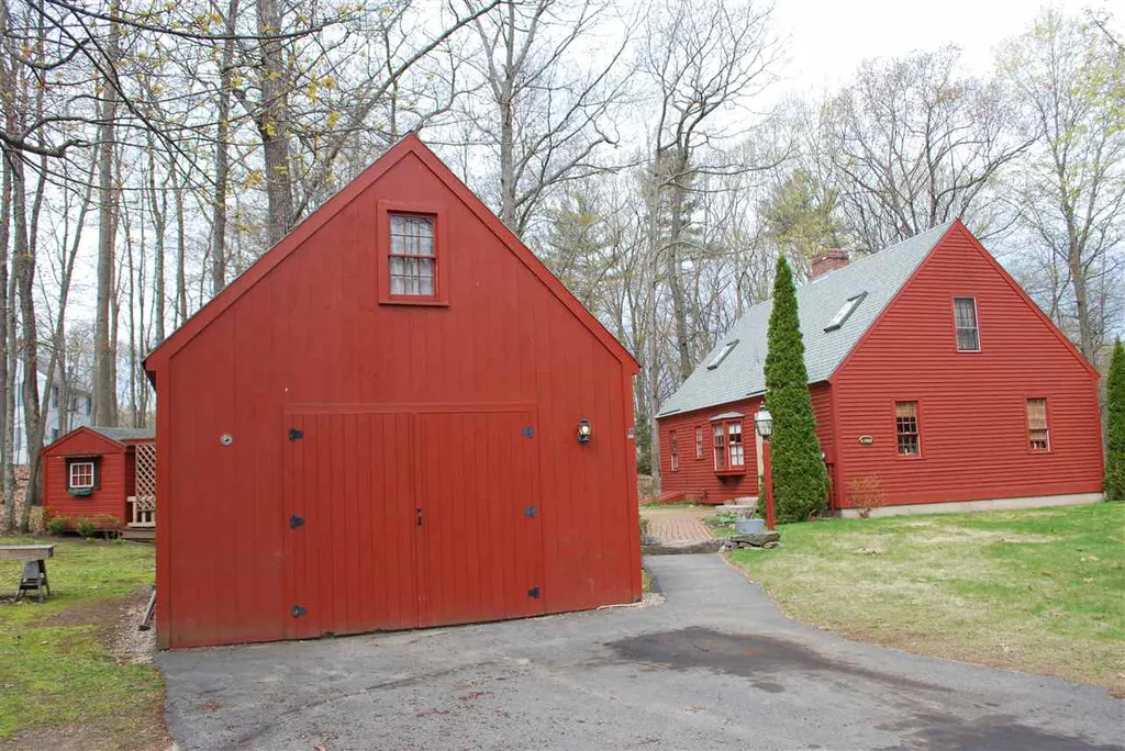 5 Harlans Way Dover NH 03820