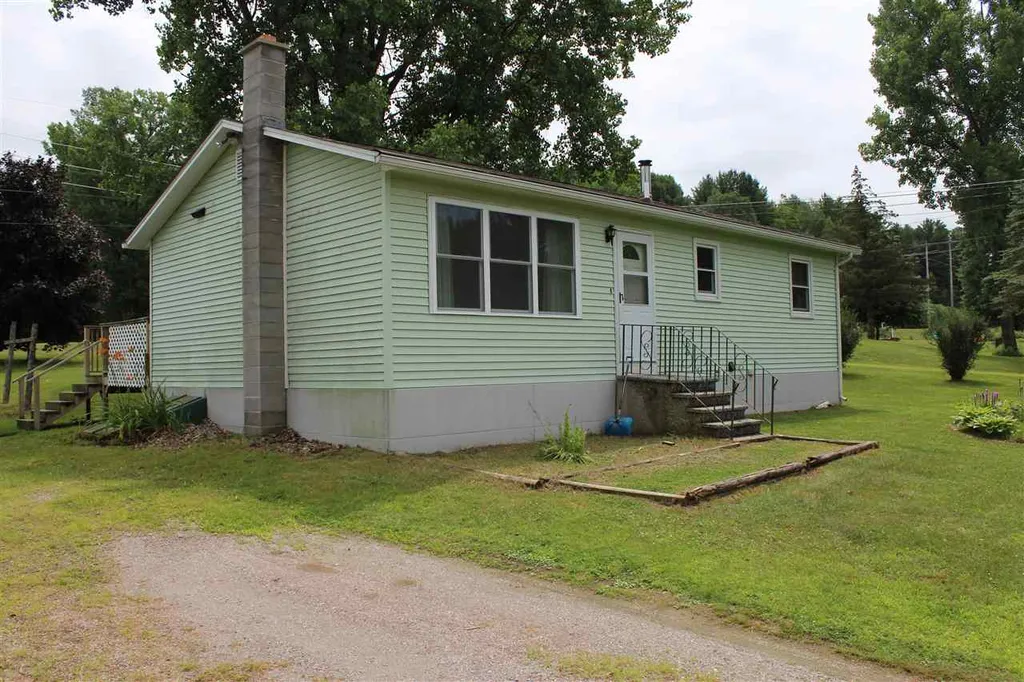 76 Lamoille Terrace Milton VT 05468-396