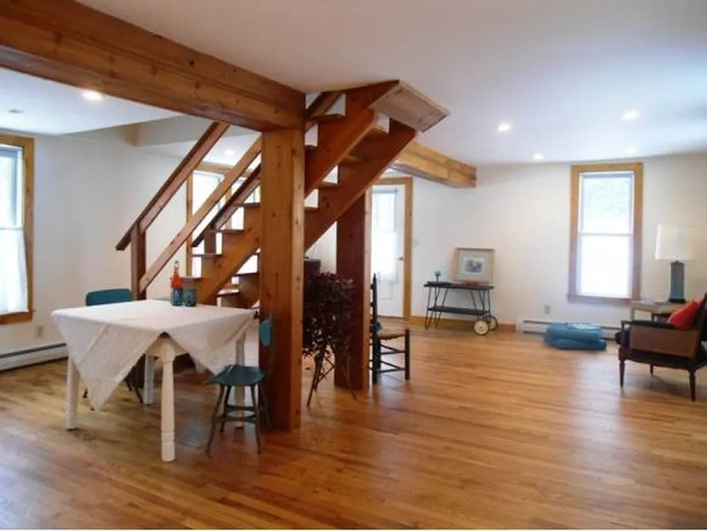 2479 Route 121 East Grafton VT 05146