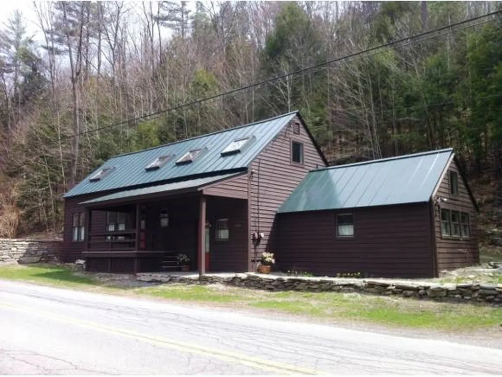 2479 Route 121 East Grafton VT 05146