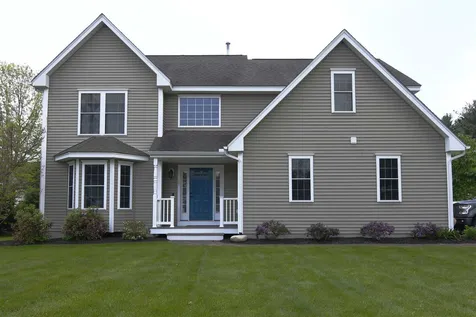 87 Hills Ferry Road Nashua NH 03064