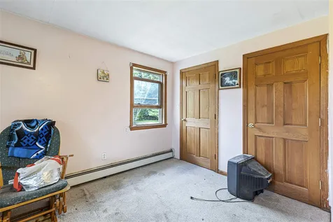 2 Shannon Way Brentwood NH 03833
