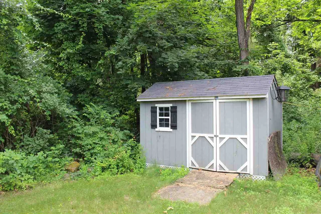 140 Victory Drive Franklin NH 03235
