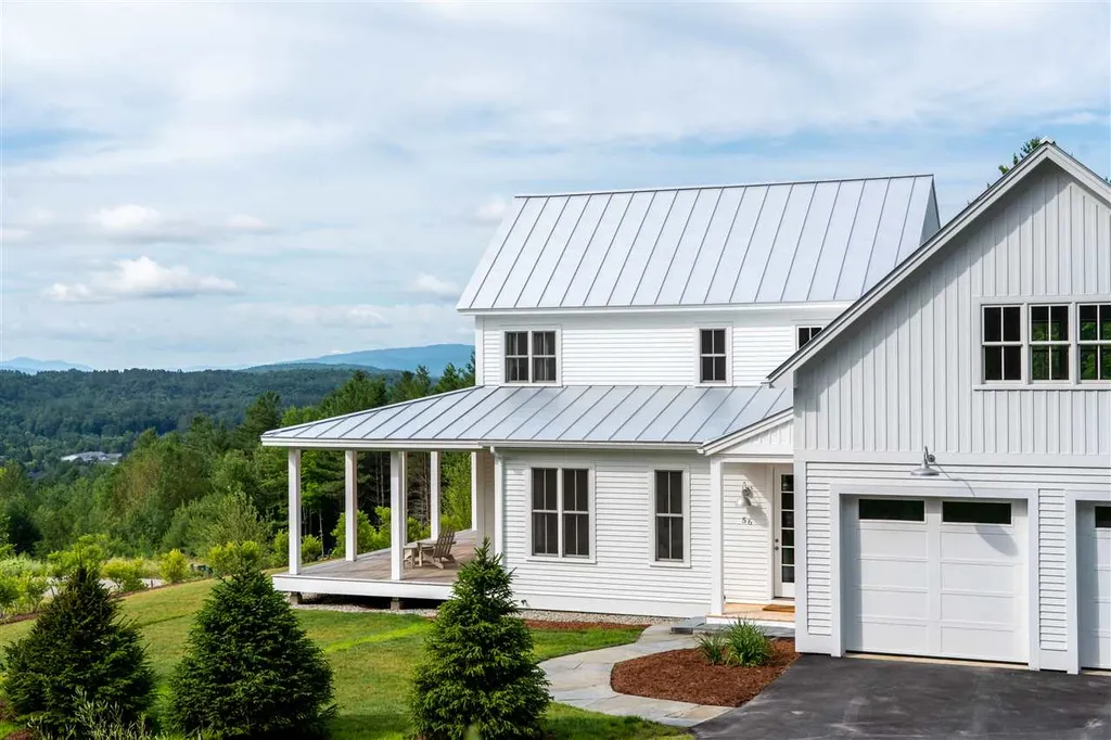 56 Francis Lane Stowe VT 05672