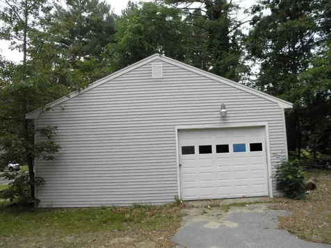 68 Hobbs Road Pelham NH 03076