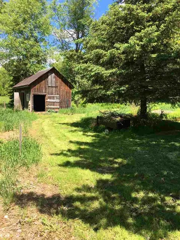 20 Gore Road Lancaster NH 03584