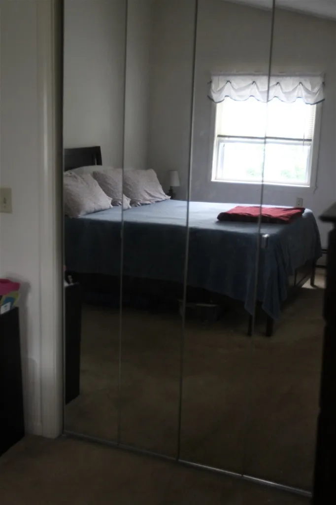 8 Earley Street Nashua NH 03060